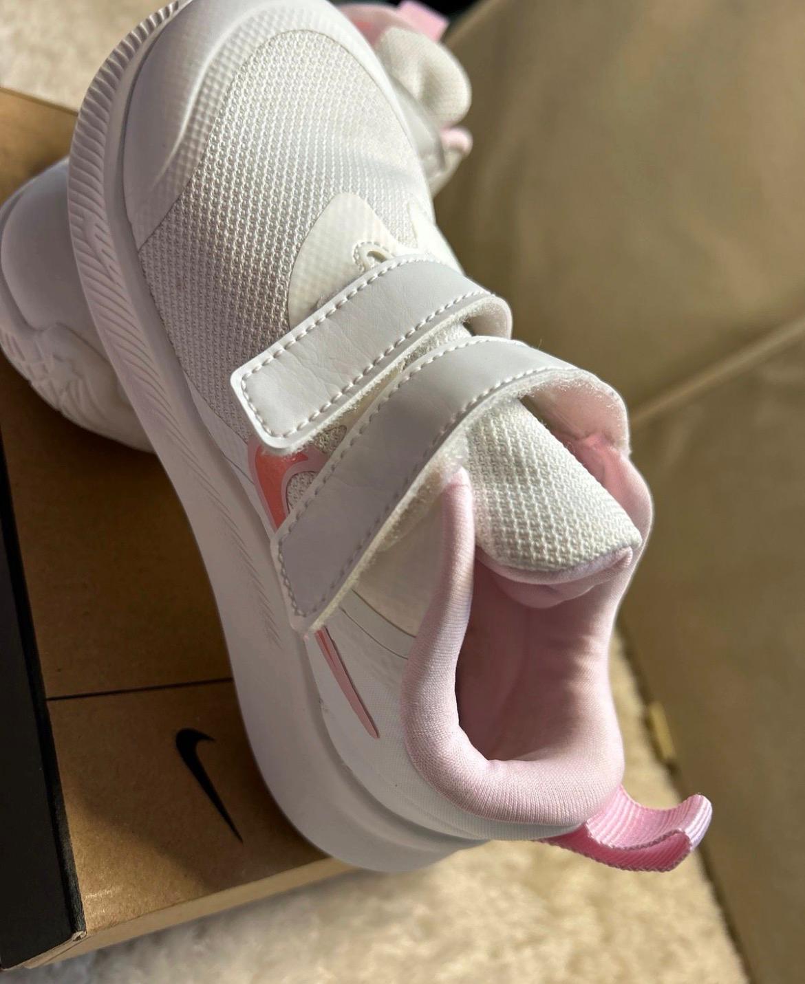 V03- Schuhe Gr. 27