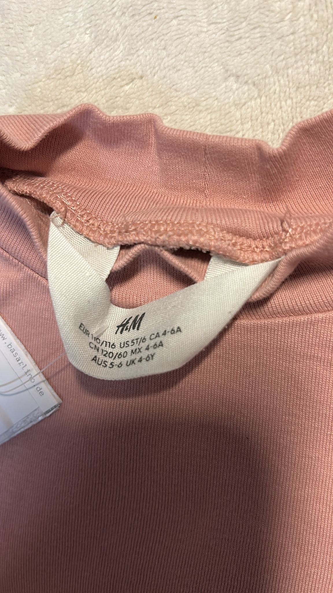 V03- Pullover Gr. 110-116