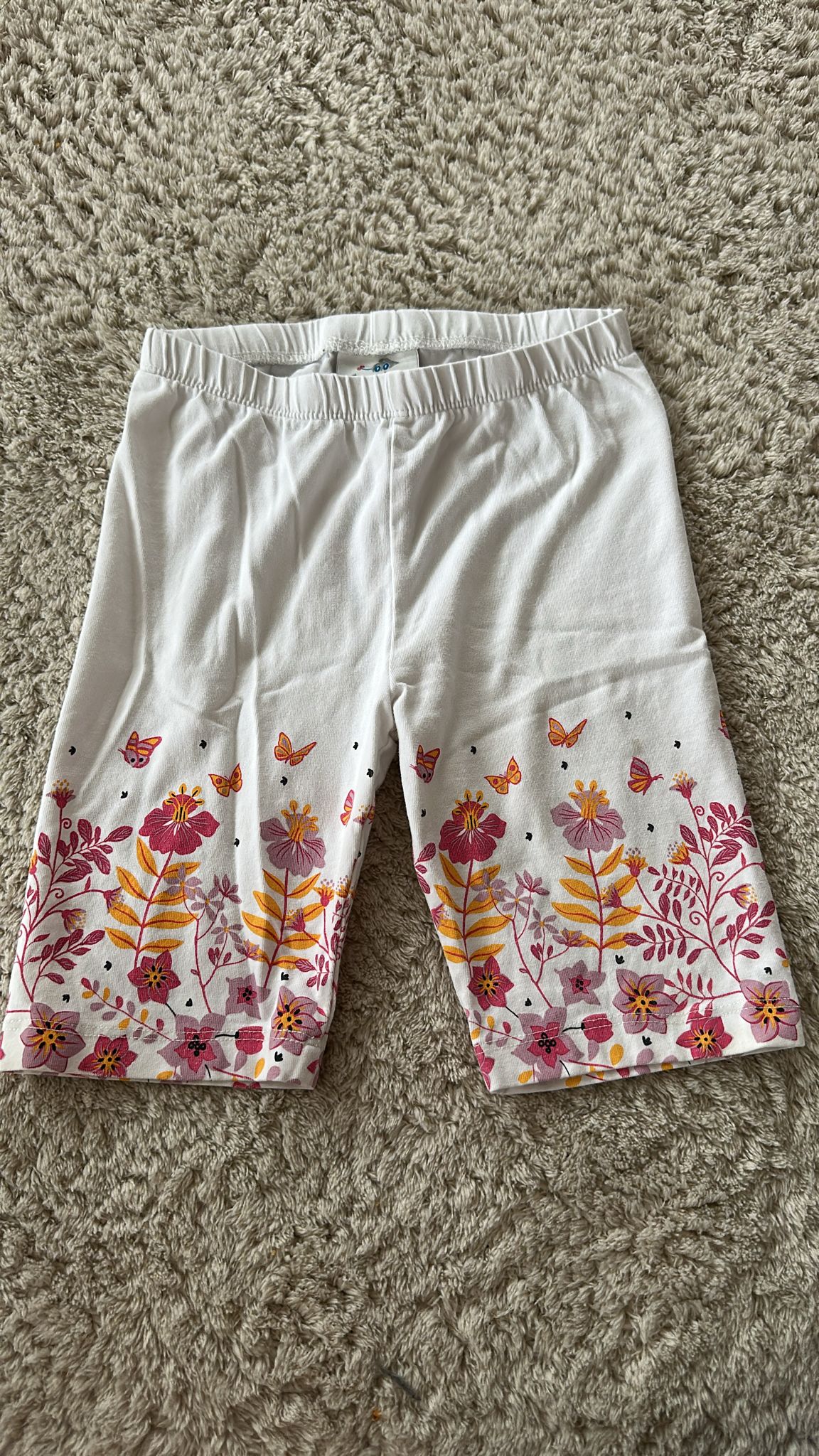 V01- Kurze Hose Gr. 116