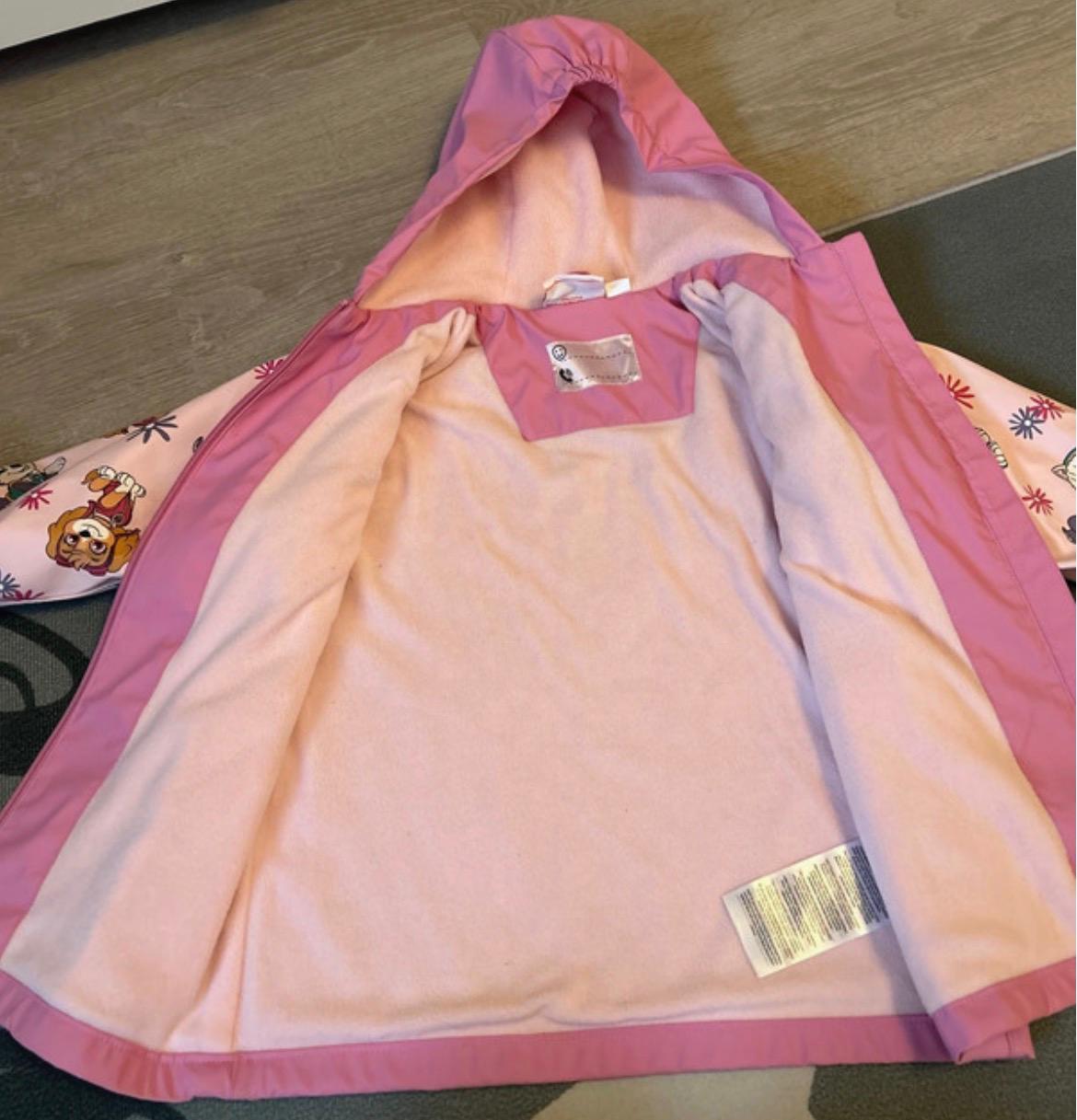V03- *NEU*Regenjkacke Paw Patrol Gr. 116