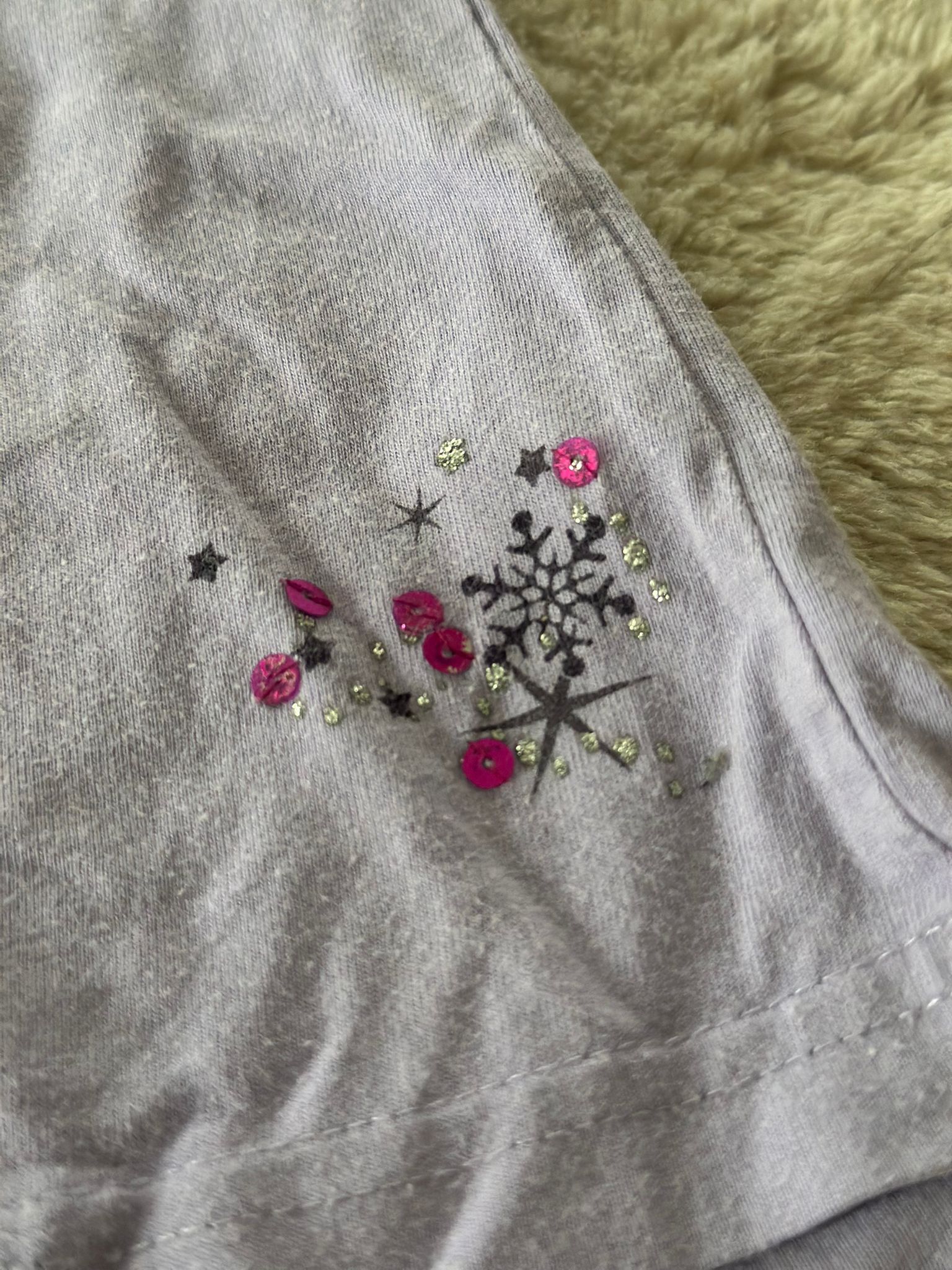 V01- Pullover Gr. 122