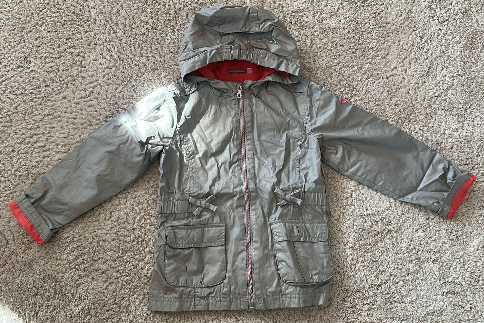 V01- Regenjacke Gr. 128