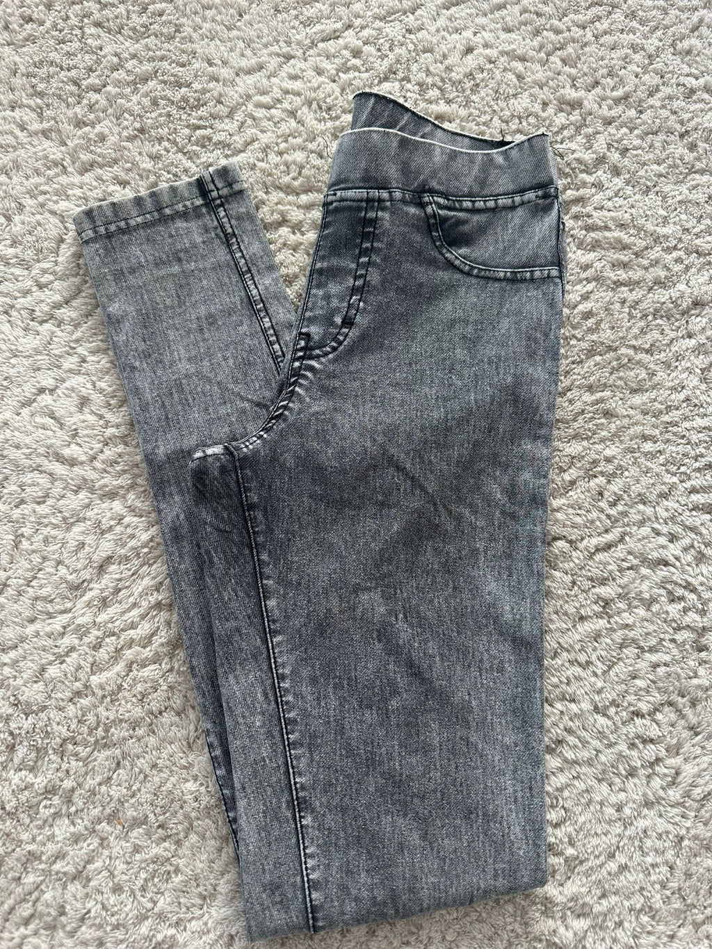 V02- Hose Gr. 164