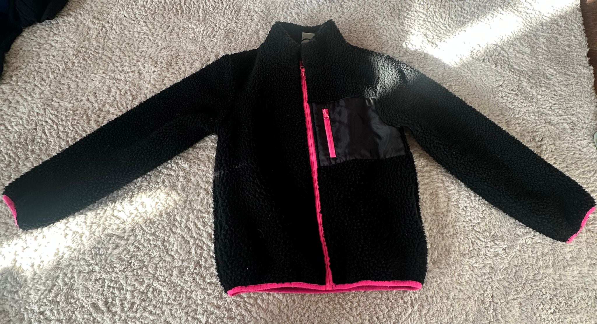 V01- Stoffjacke Gr. 134- 140