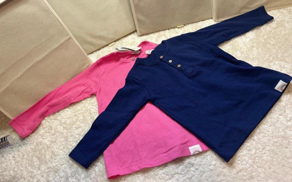 V03- *NEU* 2x Pullover Gr. 104