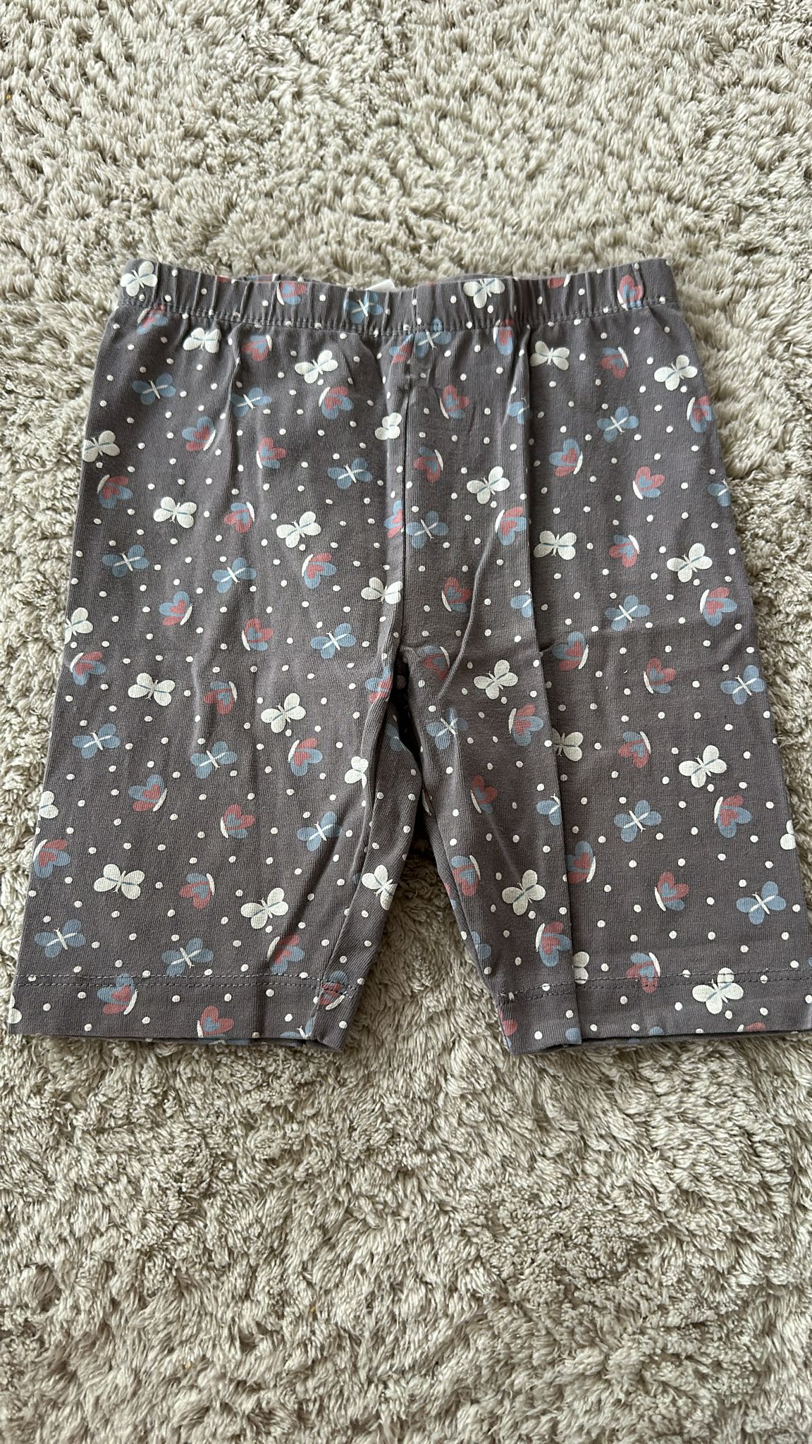 V01- Kurze Hose Gr. 110