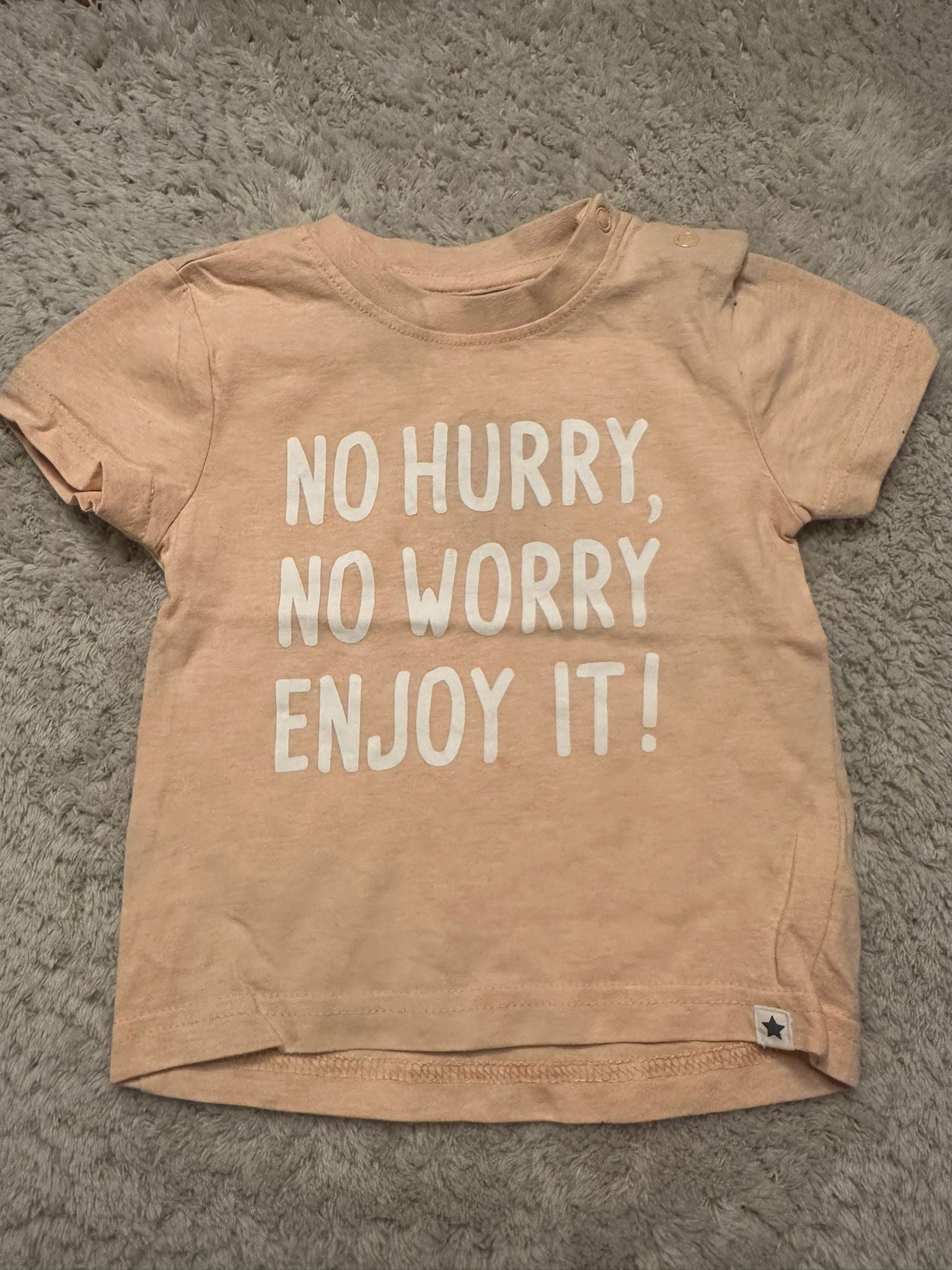 V04- T-Shirt Gr. 74