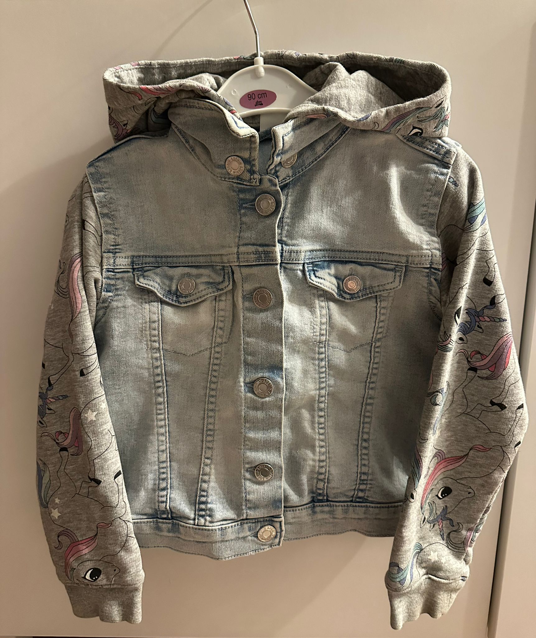 V01- Jacke Gr. 122