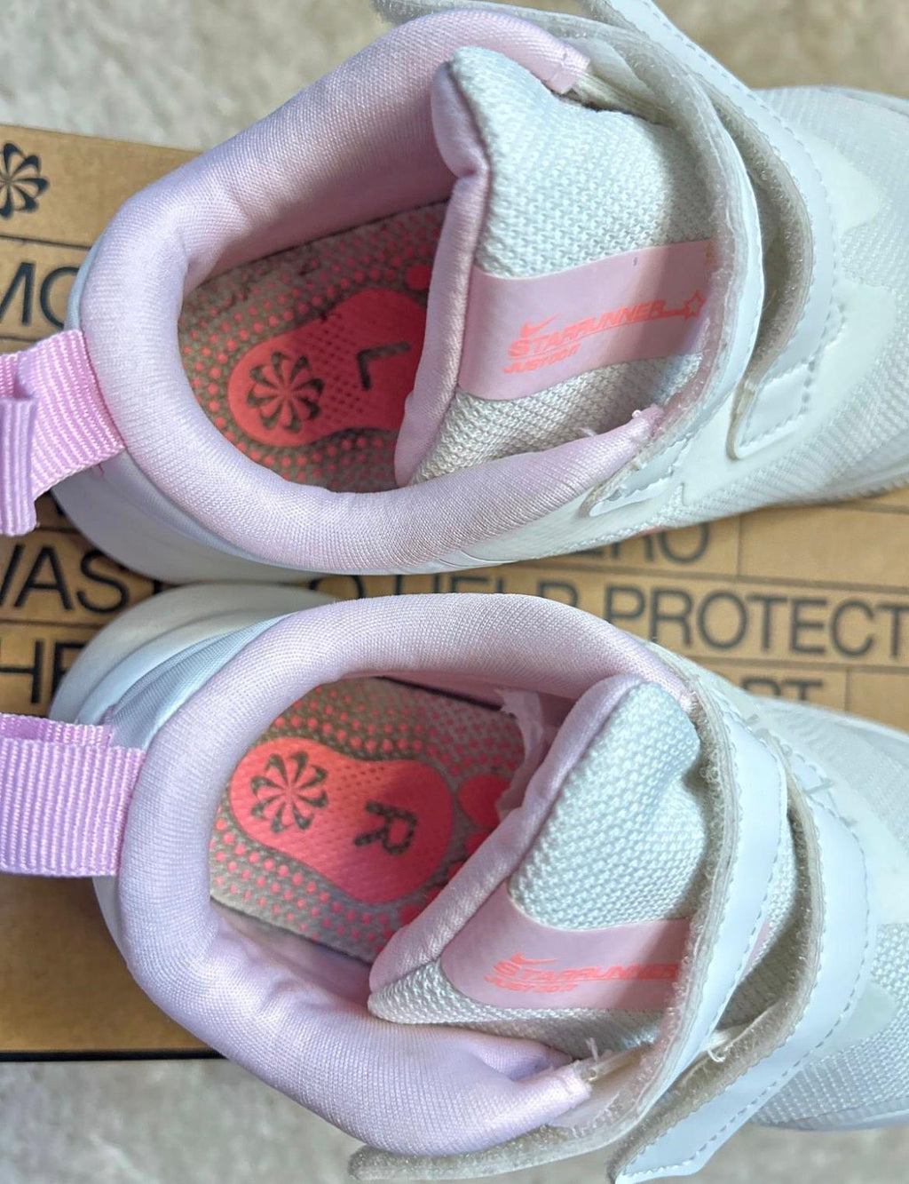 V03- Schuhe Gr. 27