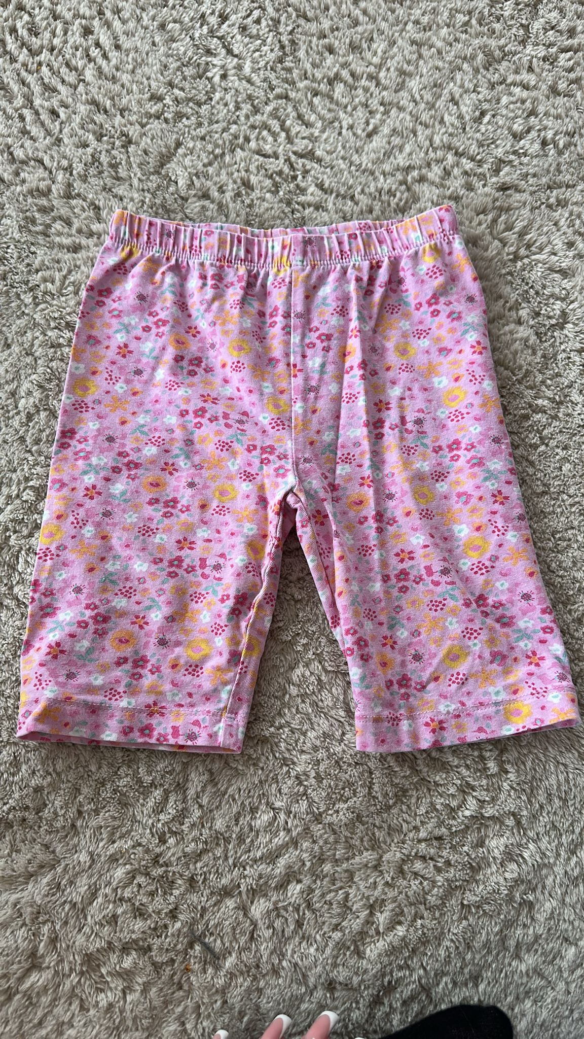 V01- Kurze Hose Gr. 116